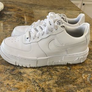 Nike Air Force 1 womens size 7